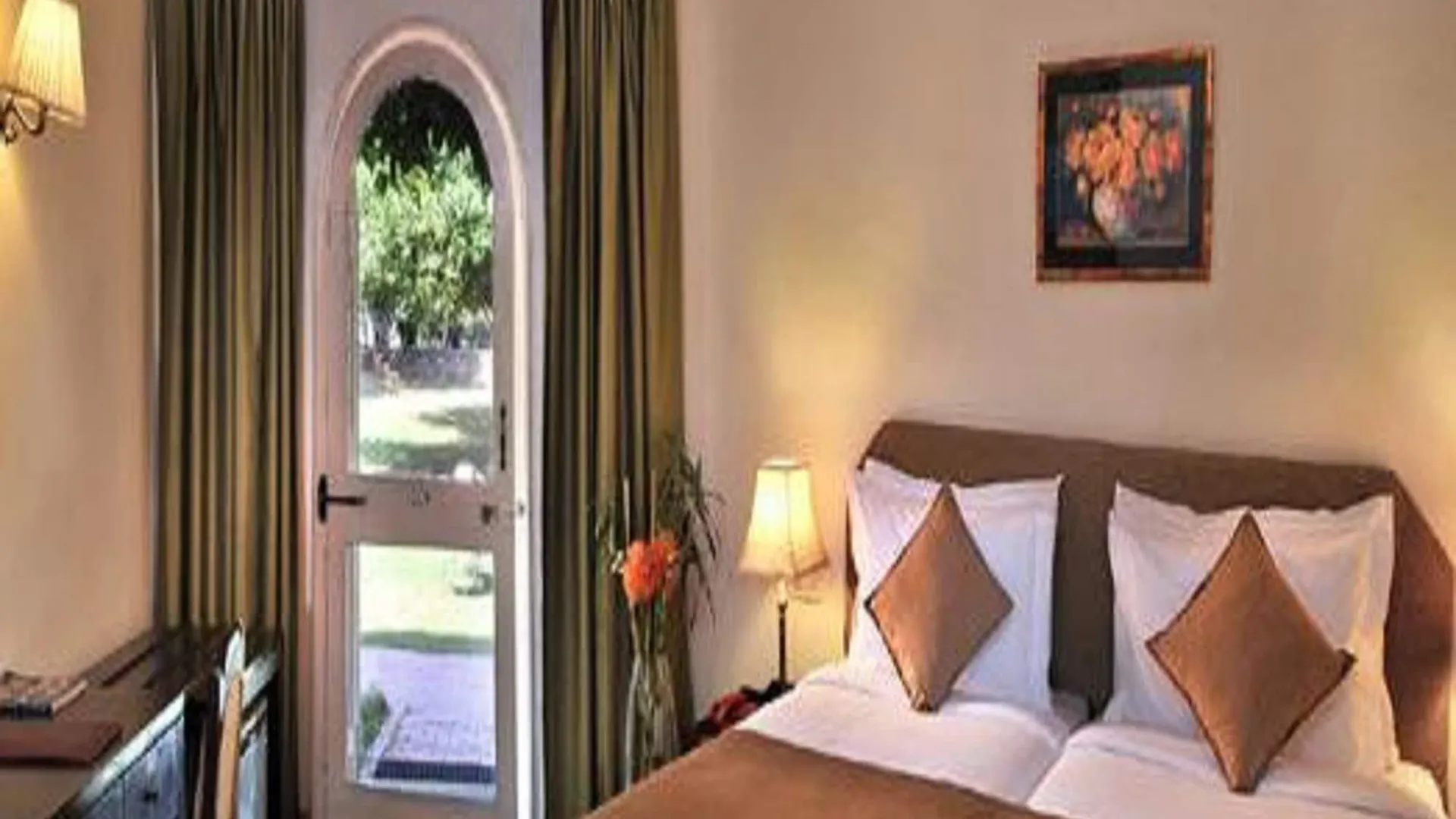 Best Western Resort Country Club Gurgaon