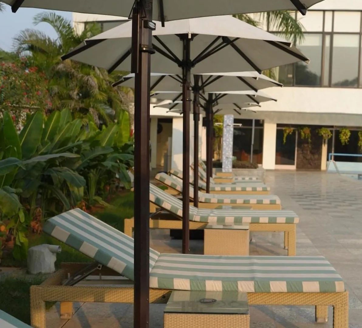 Best Western Resort Country Club Gurgaon 4*,  India