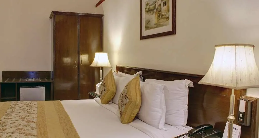 Best Western Resort Country Club Gurgaon