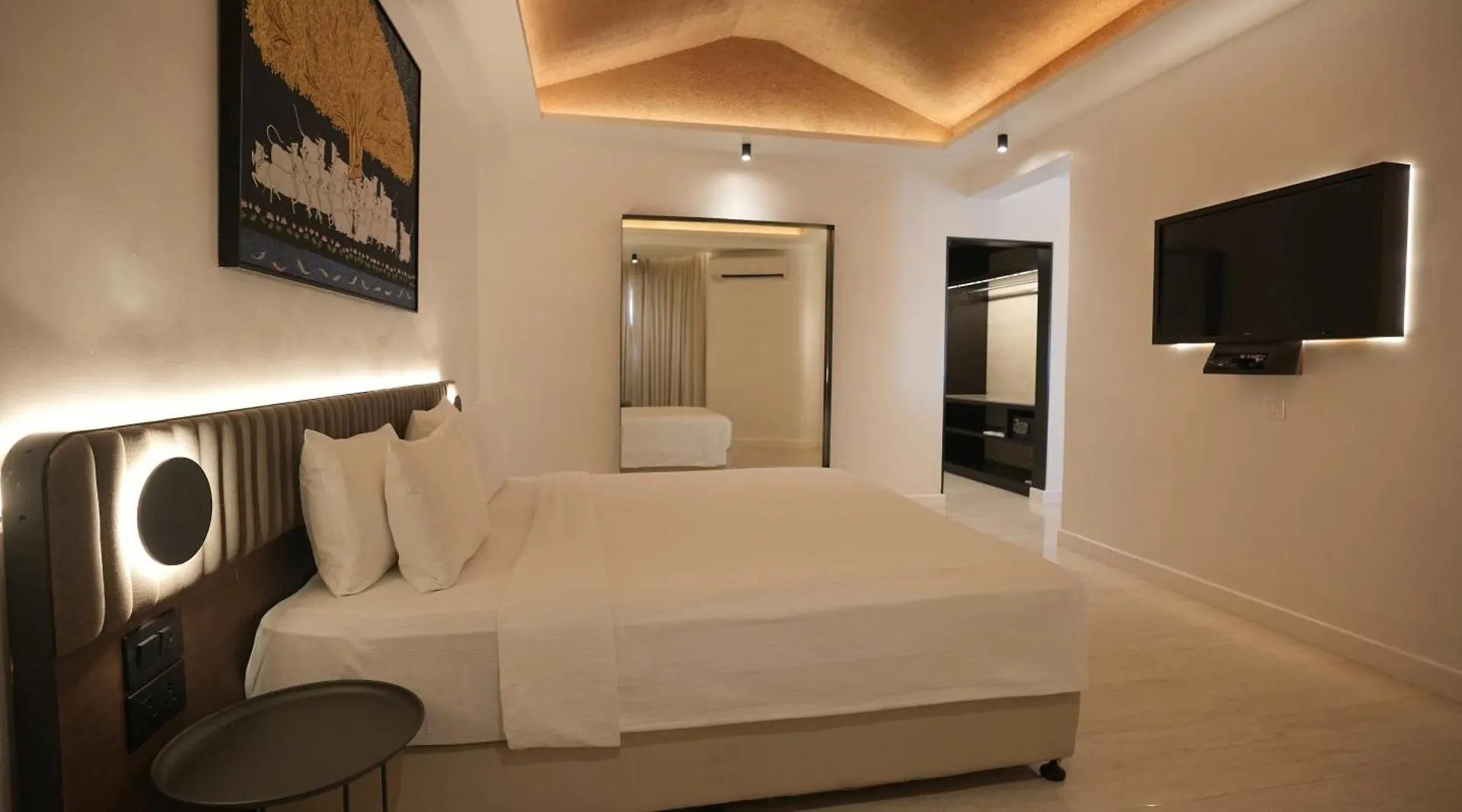 Best Western Resort Country Club Gurgaon 4*,  India