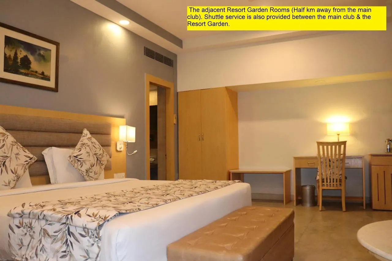 גורגאון Best Western Resort Country Club הודו