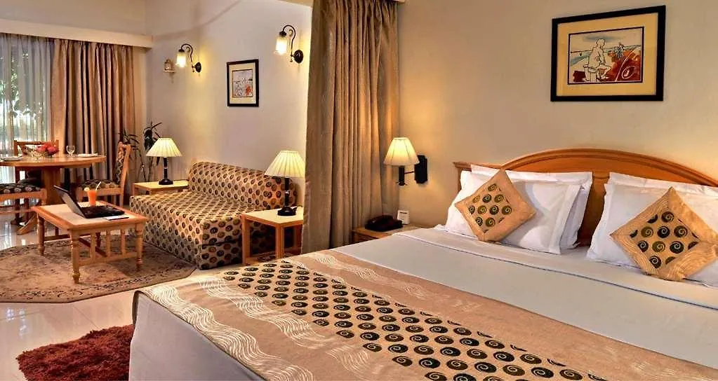 ****  גורגאון Best Western Resort Country Club הודו